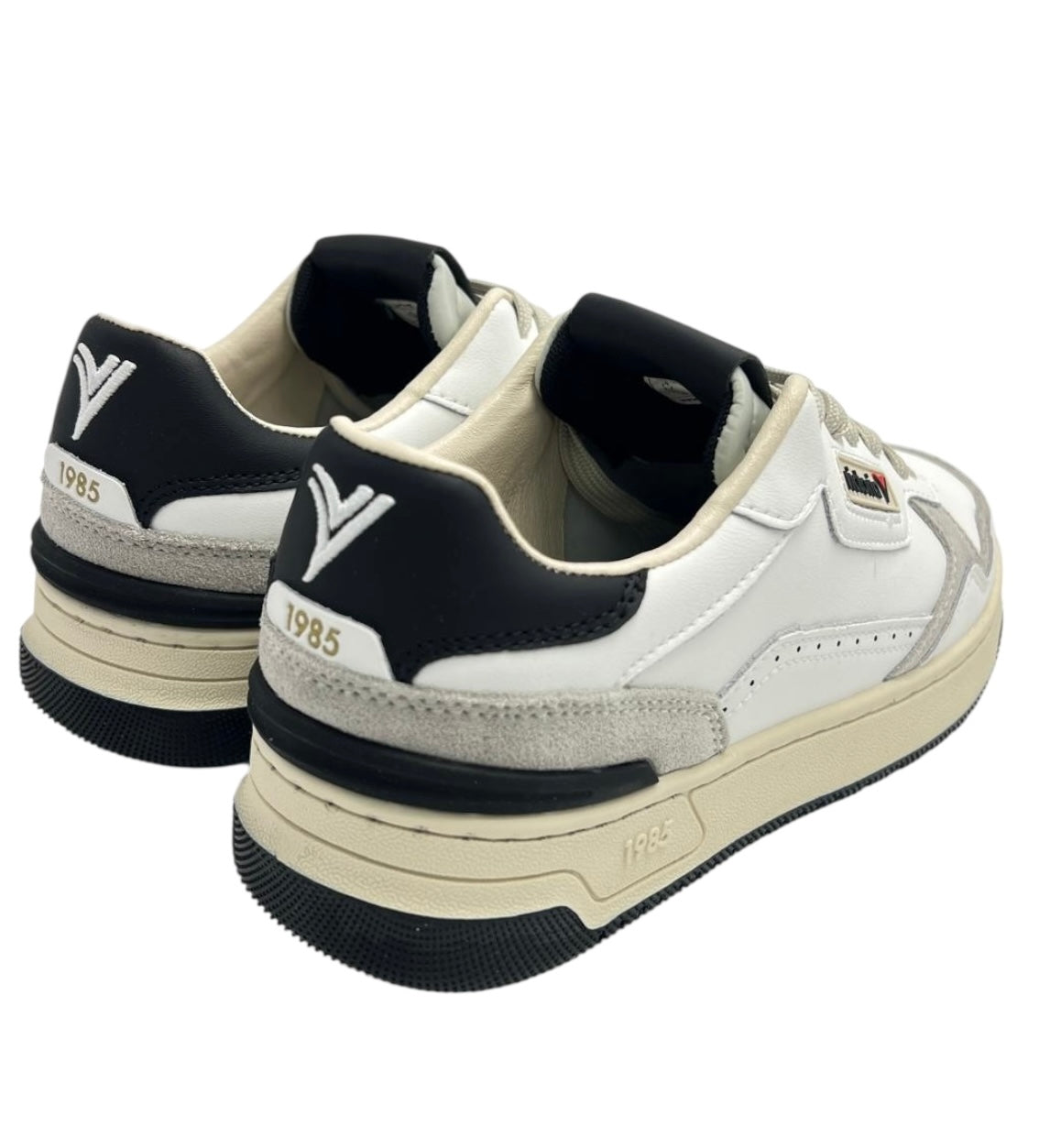 SNEAKERS VICTORIA 8800122