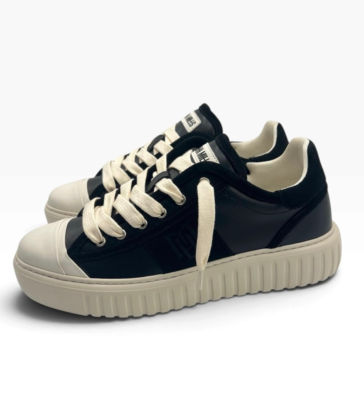 SNEAKERS BRIAN MILLS 585 A