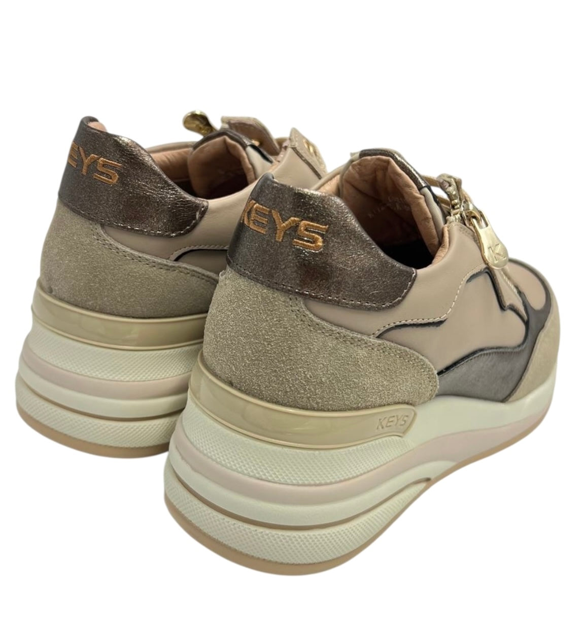 SNEAKERS KEYS K-11220