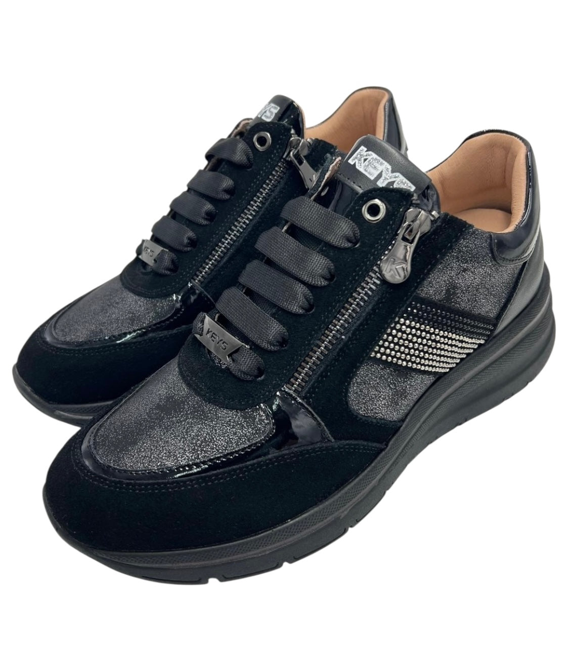 SNEAKERS KEYS K-11264