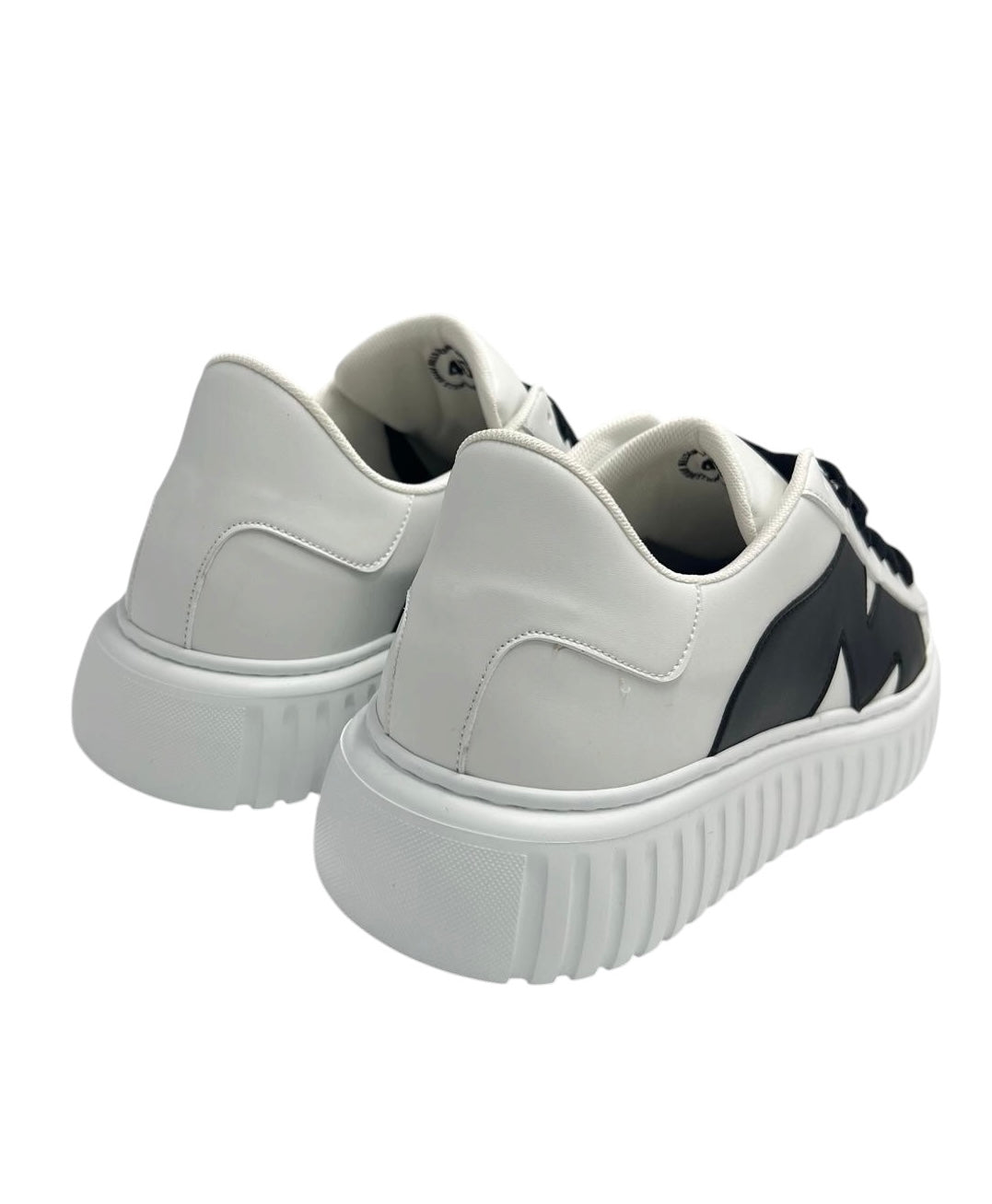 SNEAKERS BRIAN MILLS 1002