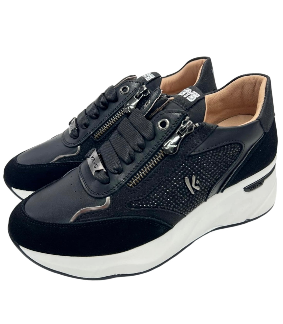 SNEAKERS KEYS K-11251