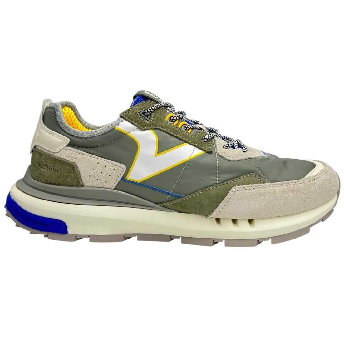 SNEAKERS VICTORIA 8811100