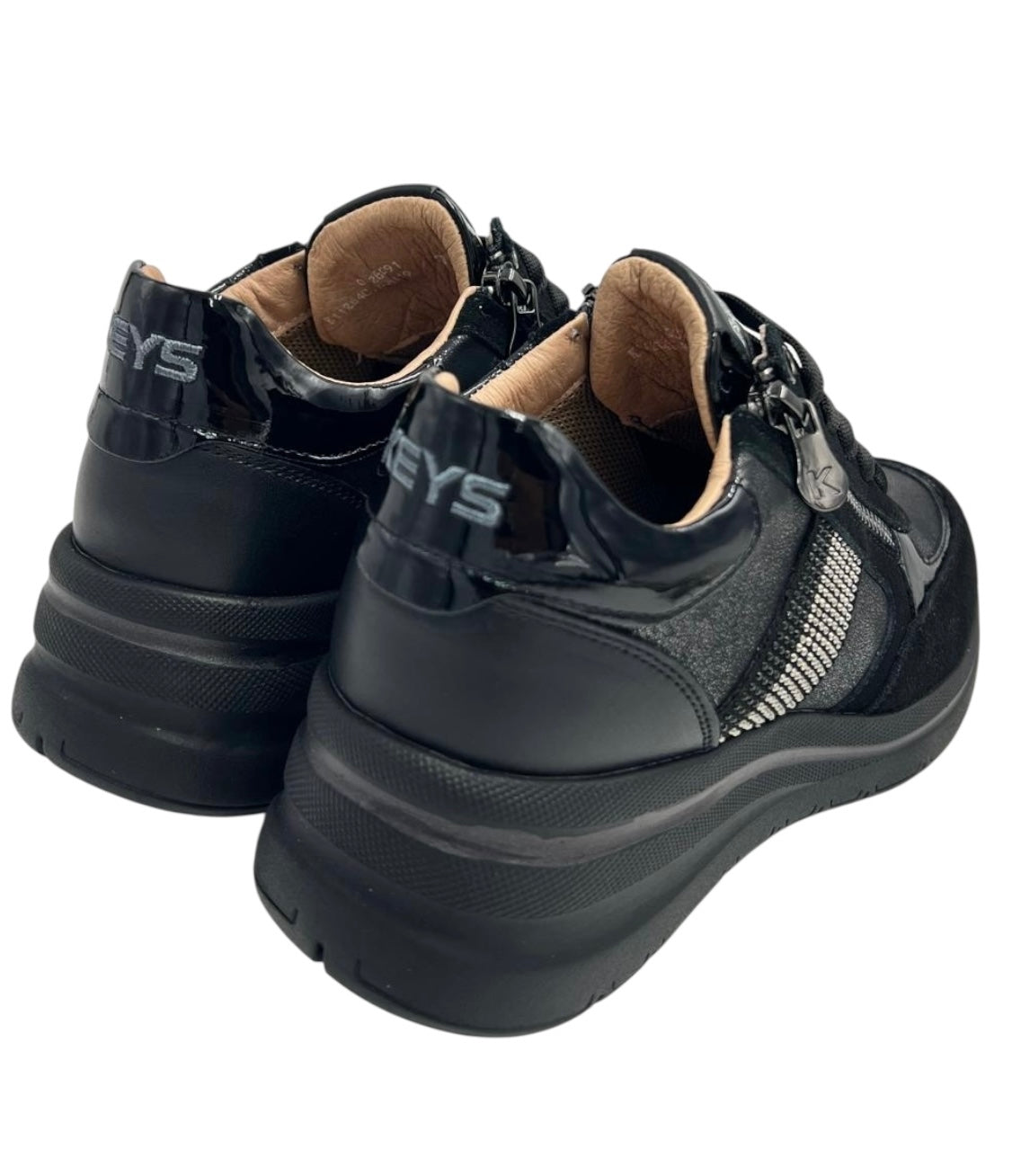SNEAKERS KEYS K-11264