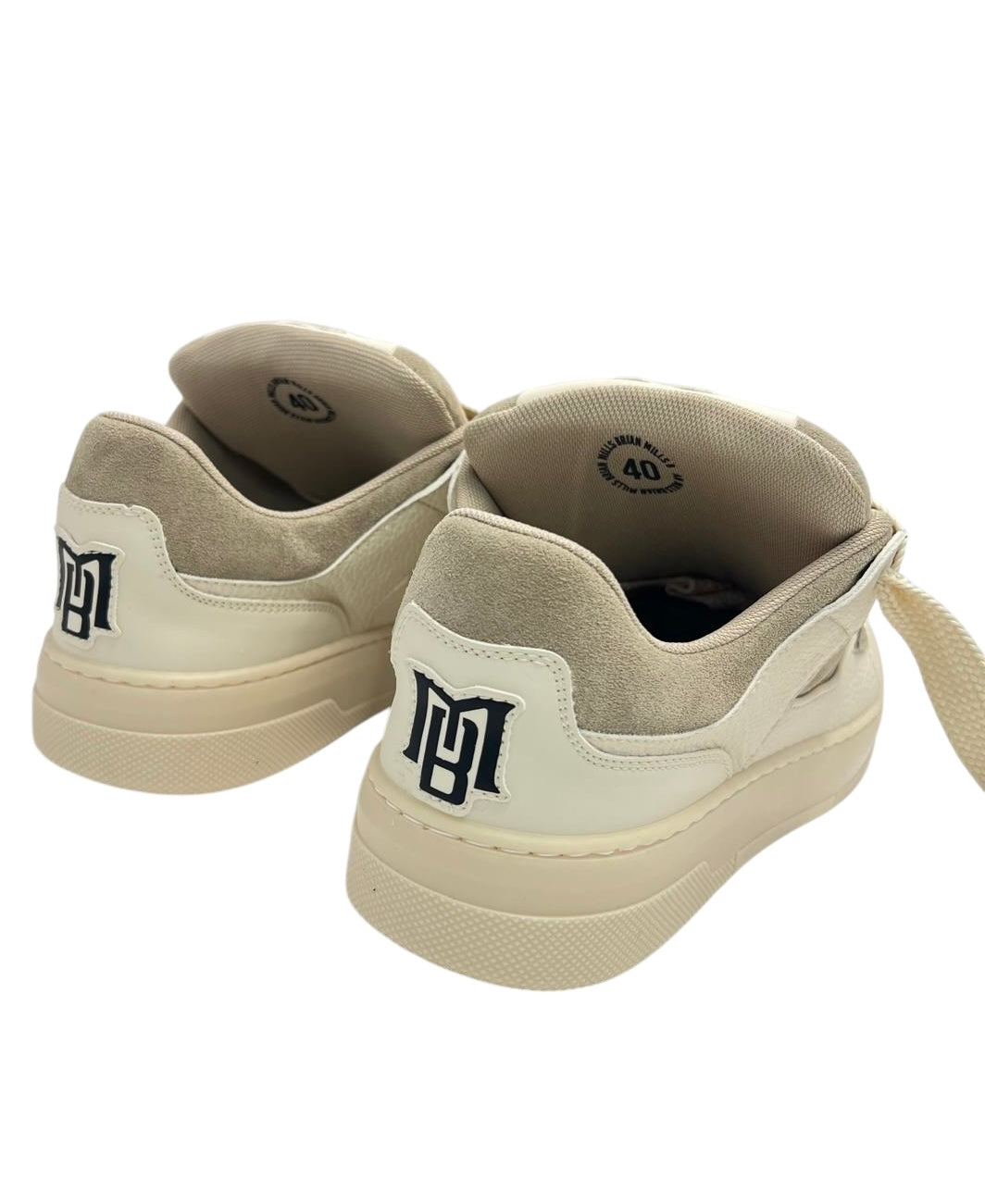 SNEAKERS BRIAN MILLS 563B