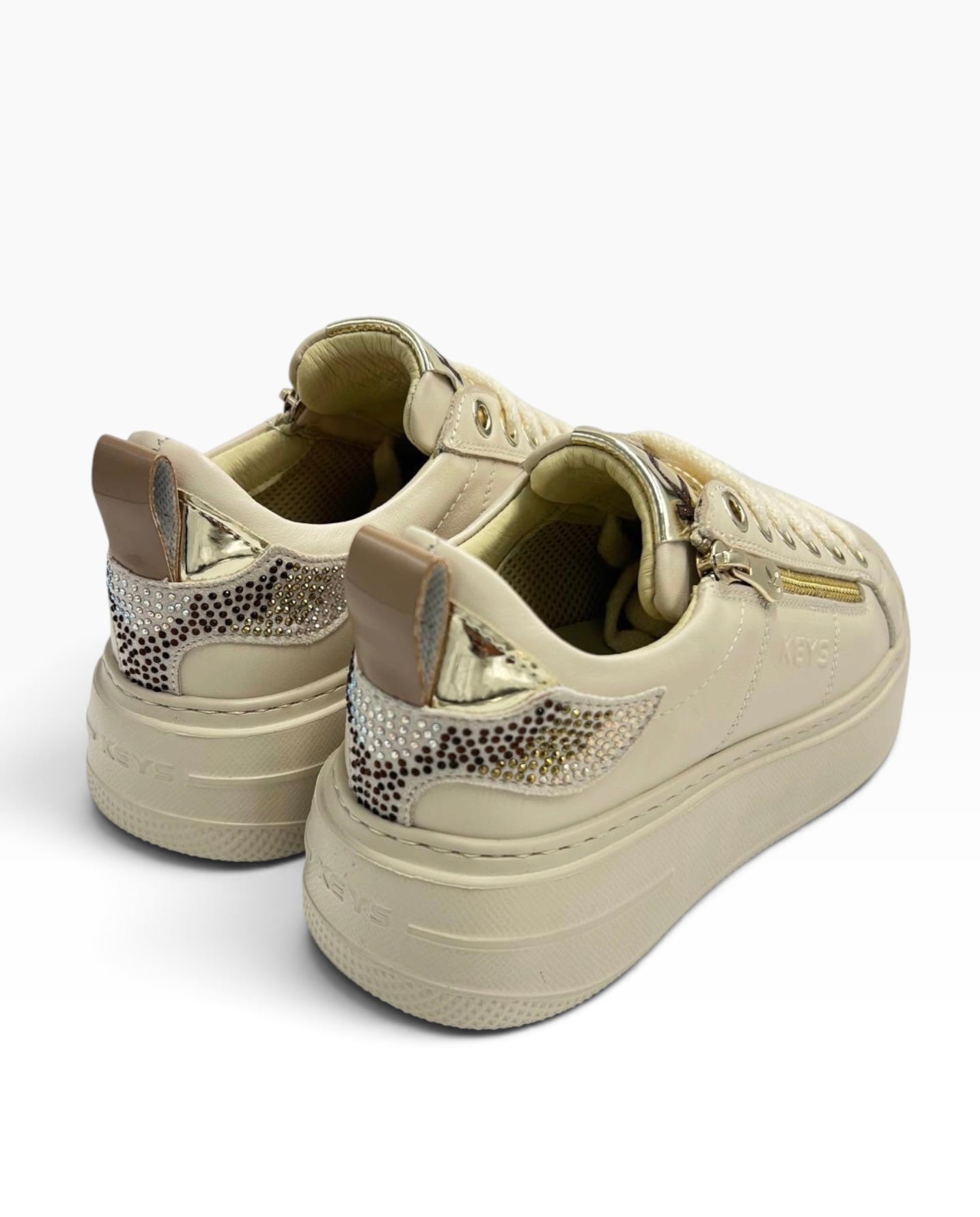 SNEAKERS KEYS K-13042