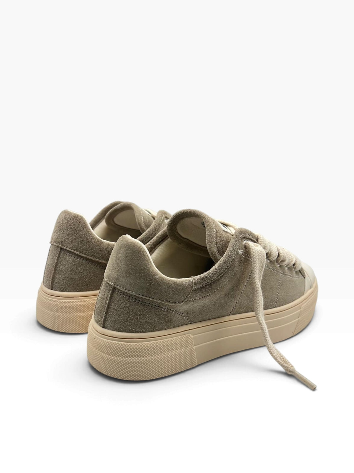 SNEAKERS BRIAN MILLS 598