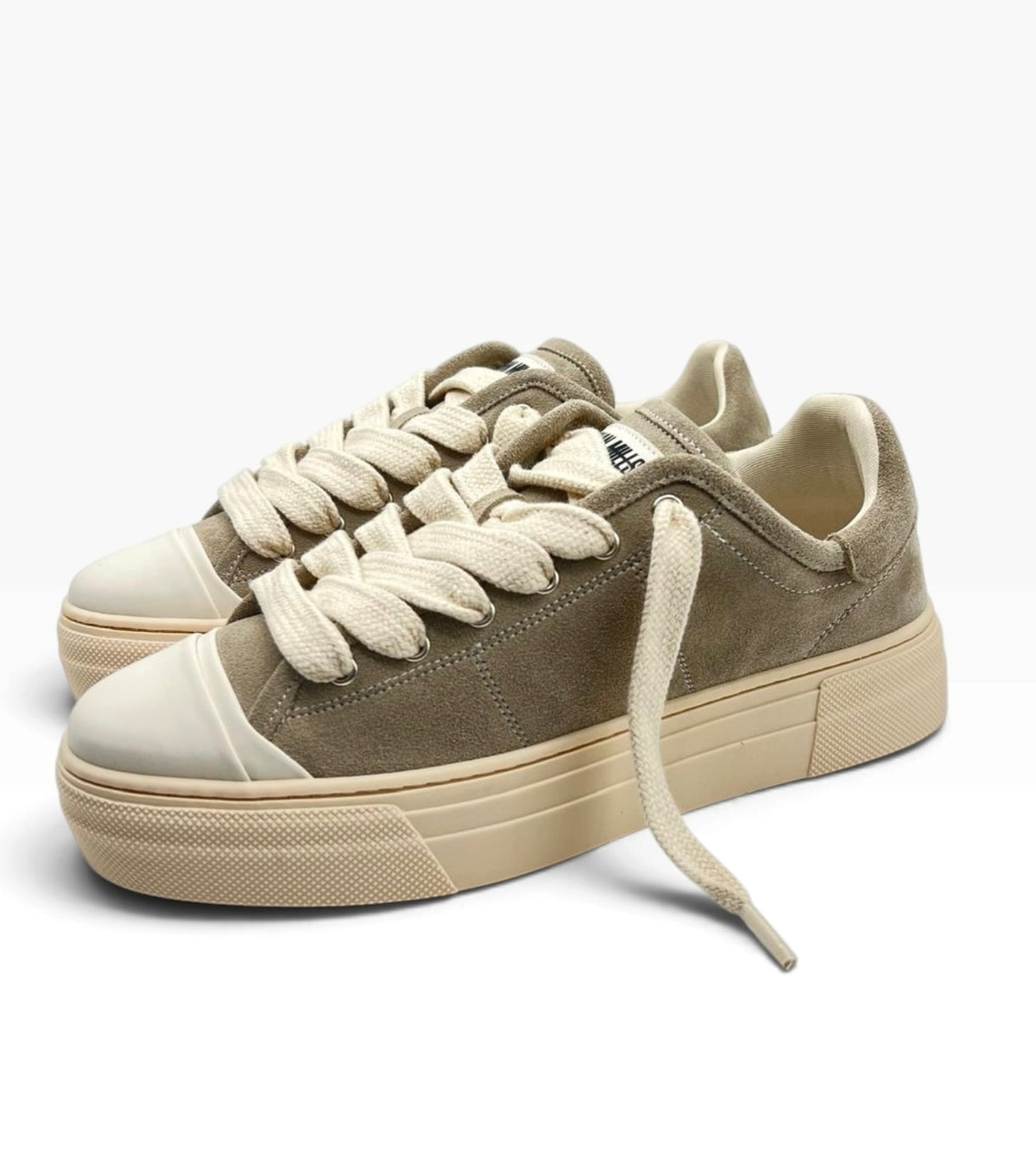 SNEAKERS BRIAN MILLS 598