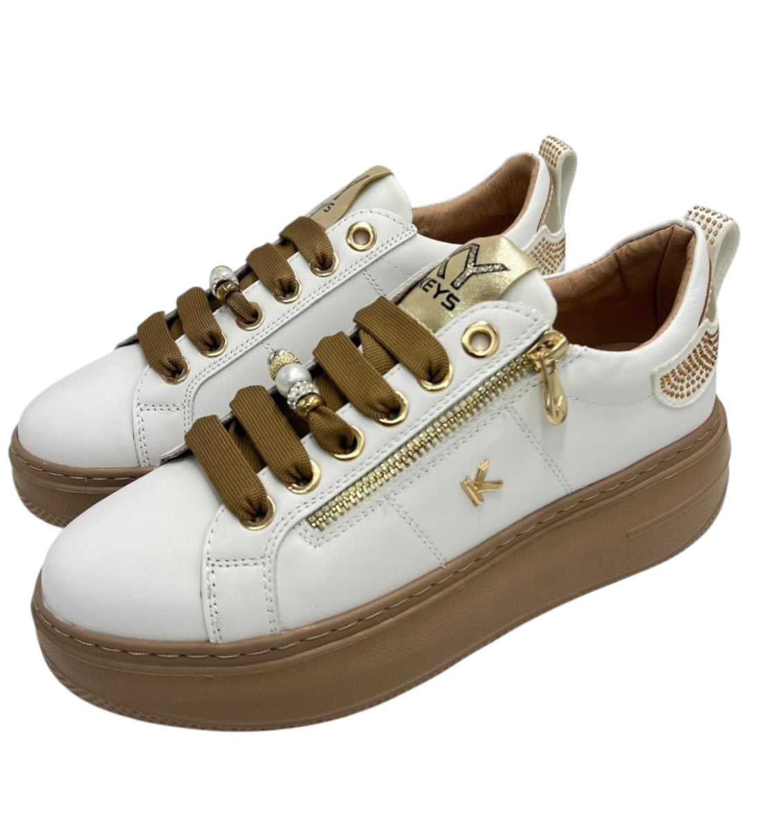 SNEAKERS KEYS K-11212