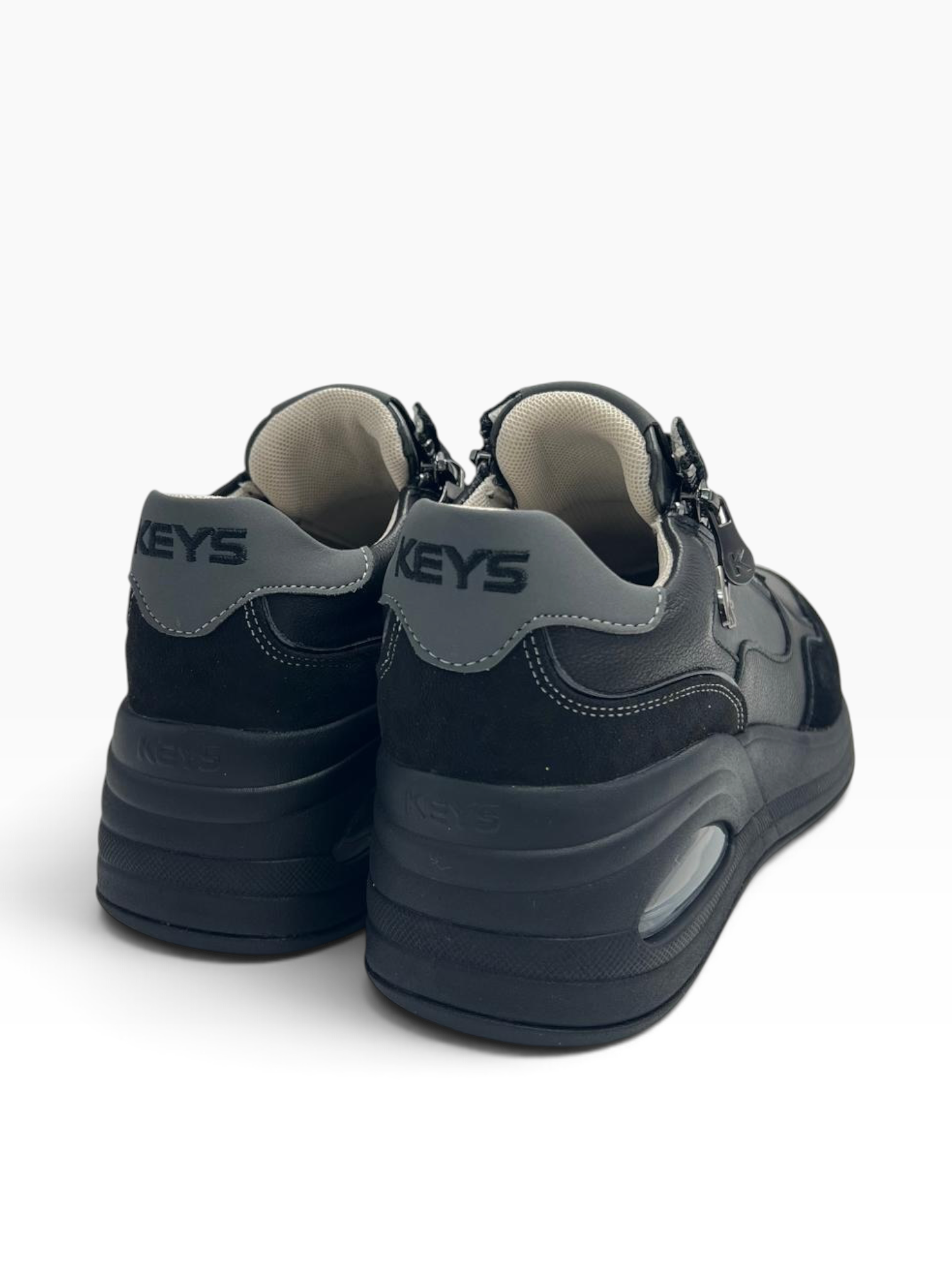 SNEAKERS KEYS K-13610