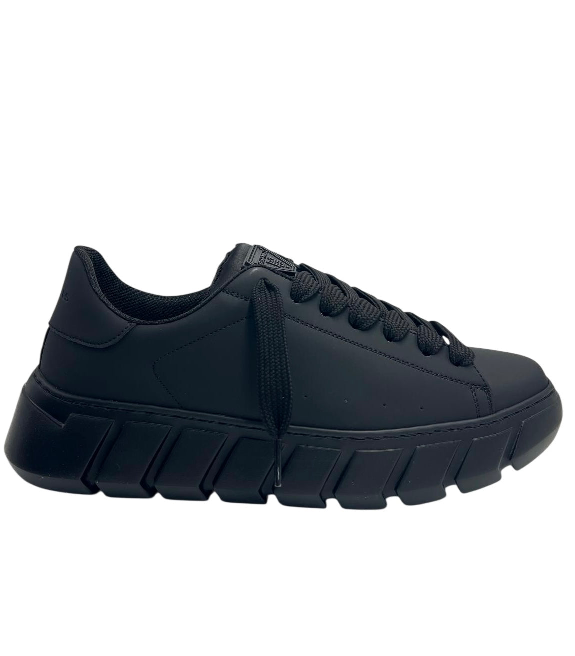 SNEAKERS BRIAN MILLS 572 NERO