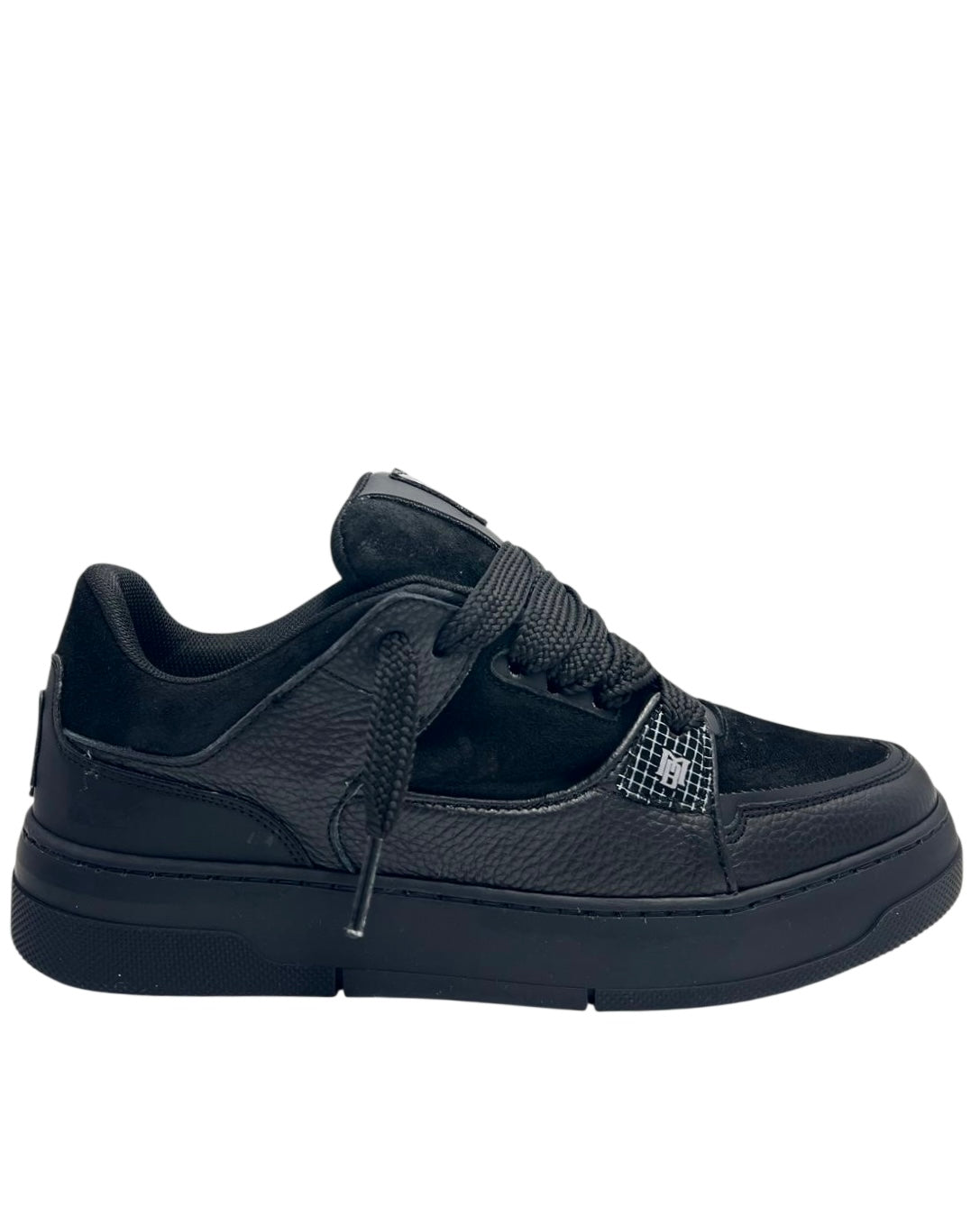 SNEAKERS BRIAN MILLS 563B