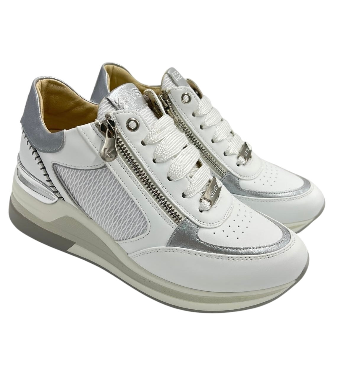 SNEAKERS KEYS K- 11812