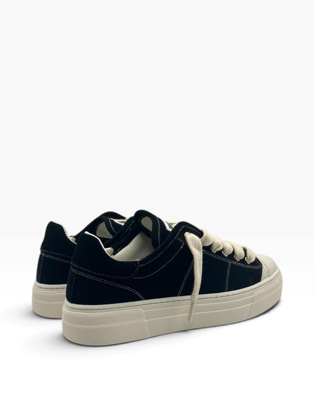 SNEAKERS BRIAN MILLS 598