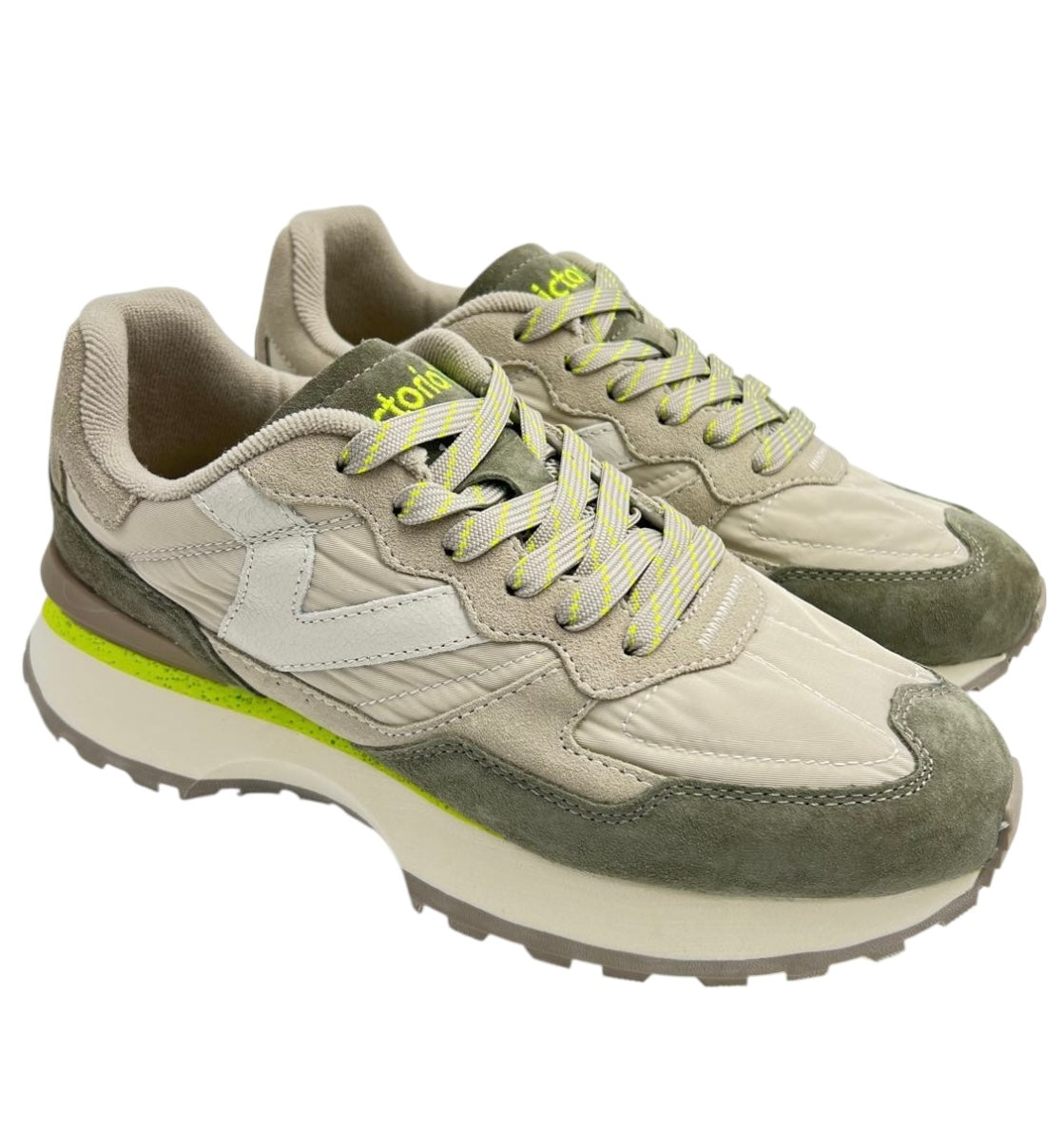 SNEAKERS VICTORIA 8807104